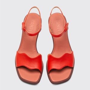 Camper MEDA red heeled sandals NWOT
